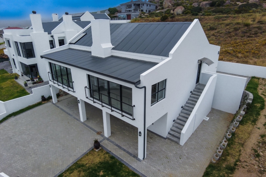 3 Bedroom Property for Sale in Da Gama Bay Western Cape